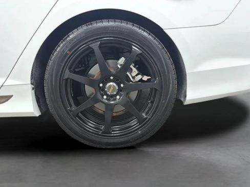 Used 2018 Hyundai Sonata Limited FWD image 28