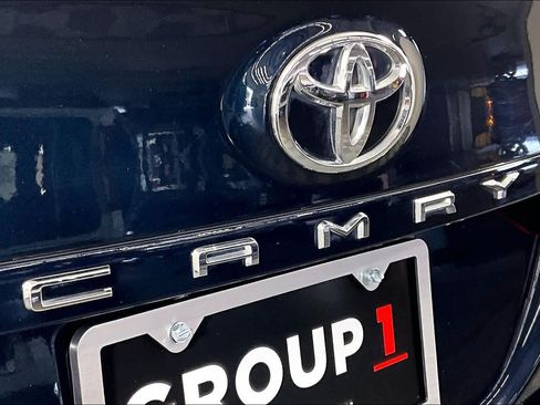 Used 2019 Toyota Camry XLE w/ Driver Assist Package FWD image 30
