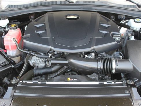 Used 2020 Chevrolet Camaro LT w/ Redline Edition RWD image 9