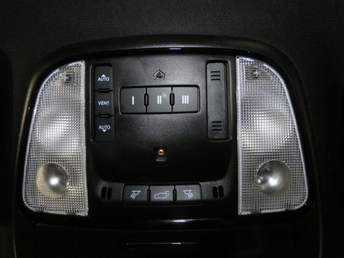 Used 2024 Dodge Durango GT image 17