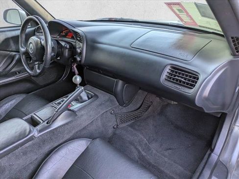 Used 2000 Honda S2000 image 17