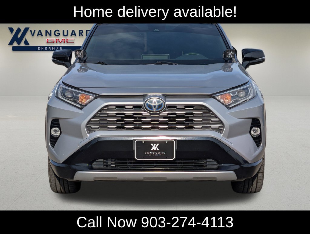 Used 2021 Toyota RAV4 XSE AWD/4WD image 2
