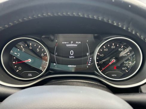 Used 2019 Jeep Compass Latitude w/ Safety & Security Group AWD/4WD image 18