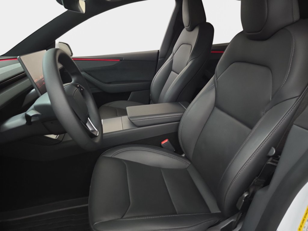 Used 2026 Tesla Model Y AWD image 18