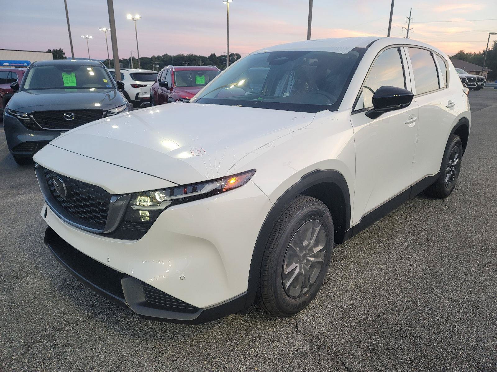 New 2026 MAZDA CX-5 Select AWD/4WD image 1