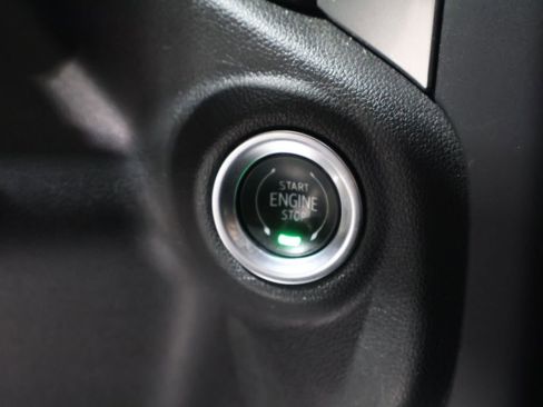 Used 2021 Chevrolet Silverado 1500 RST image 28