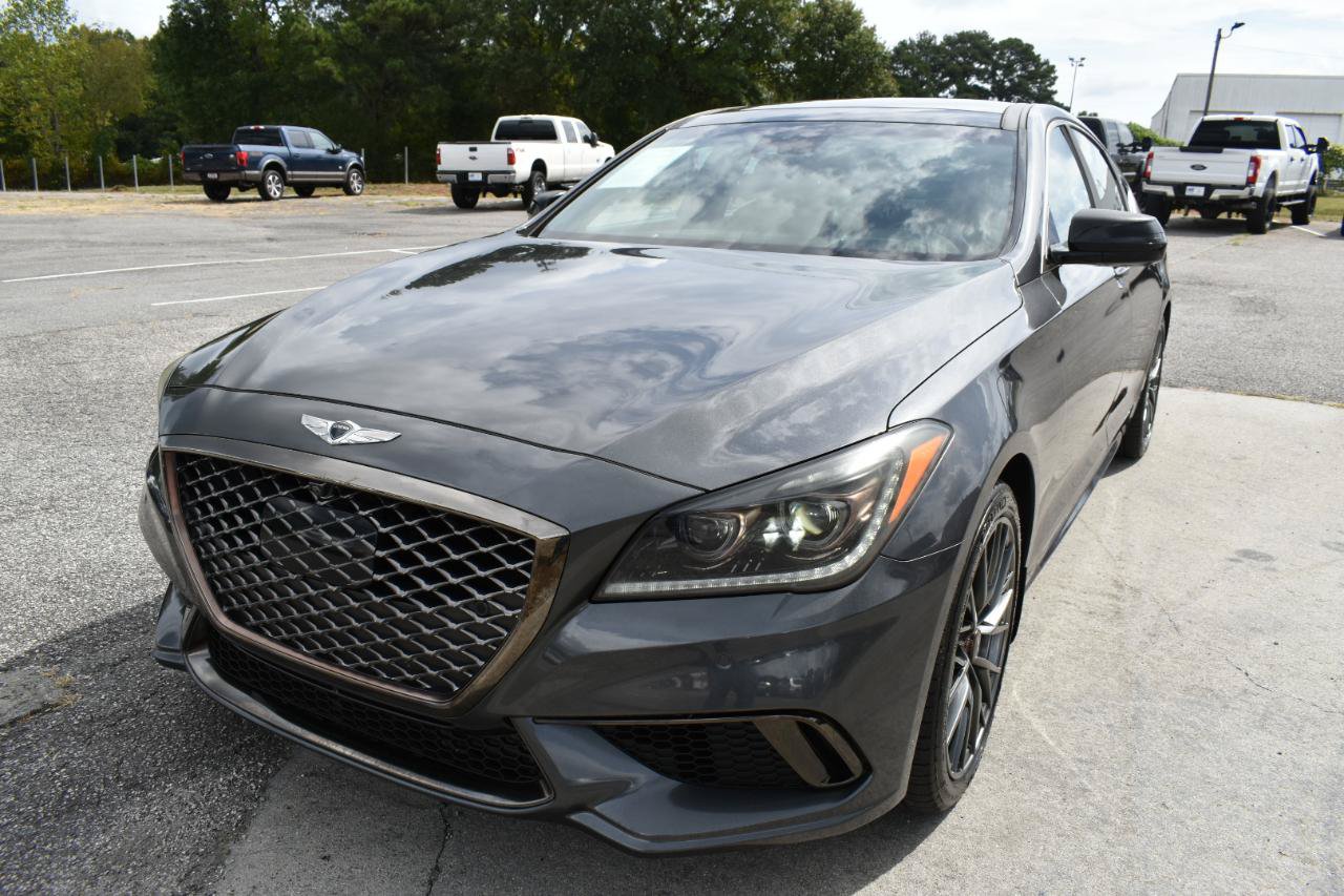 Used 2018 Genesis G80 3.3T Sport RWD image 2