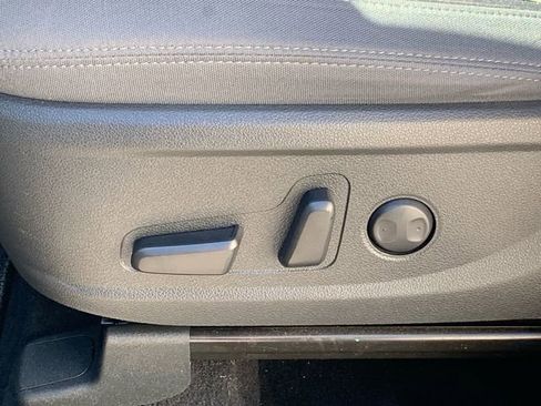 Used 2022 Hyundai Santa Fe SEL w/ Convenience Package image 38