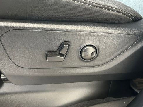 Used 2025 RAM 1500 Big Horn AWD/4WD image 41