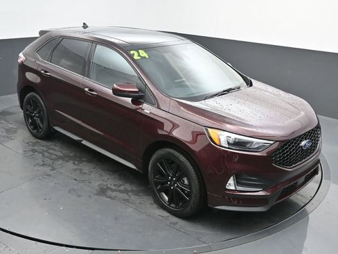 Used 2024 Ford Edge ST-Line image 34
