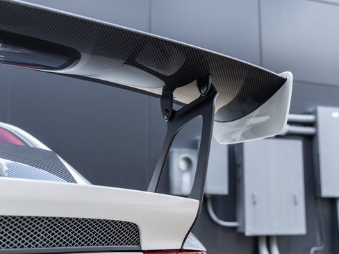 Certified 2019 Porsche 911 GT2 RS RWD image 18
