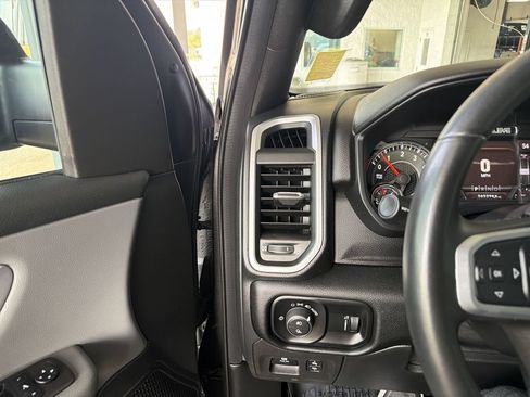 Used 2022 RAM 1500 Big Horn AWD/4WD image 18