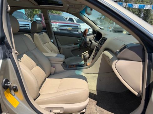 Used 2000 Lexus ES 330 FWD image 6