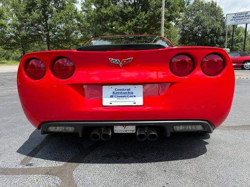Used 2010 Chevrolet Corvette Grand Sport RWD image 17