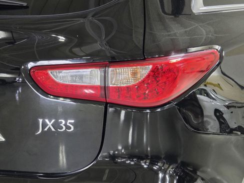 Used 2013 INFINITI JX35 Base w/ Premium Pkg image 12