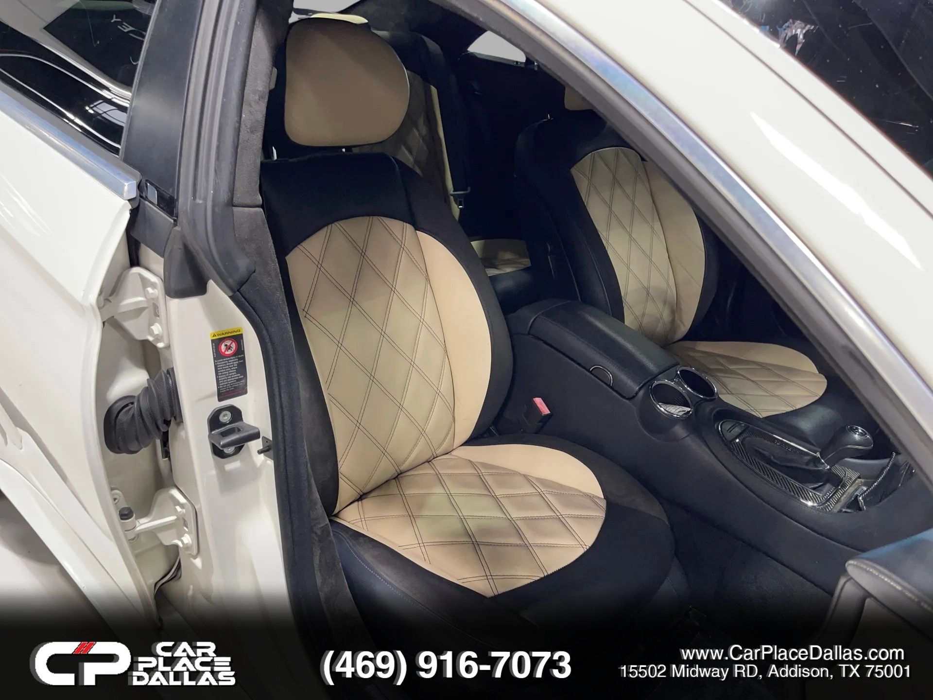 Used 2006 Mercedes-Benz CLS 500 w/ Entertainment Pkg image 26