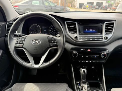 Used 2017 Hyundai Tucson Sport AWD/4WD image 30