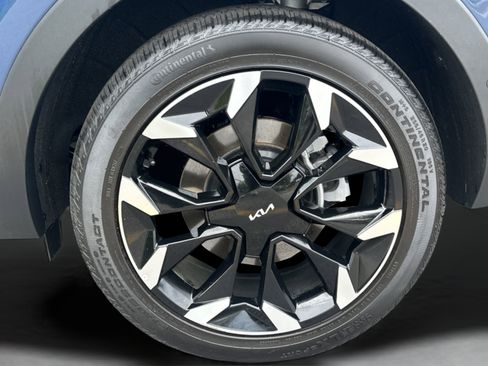 Certified 2025 Kia Sorento SX FWD image 35