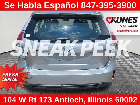 Used 2015 Toyota Prius V Five FWD image 7