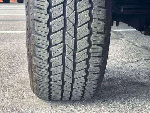 Used 2025 Chevrolet Colorado Z71 w/ Technology Package image 10