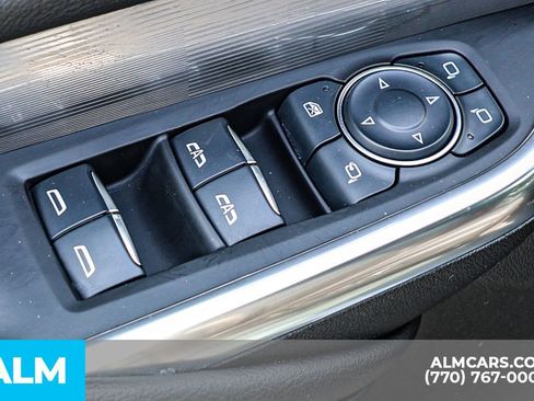 Used 2025 Cadillac XT4 Premium Luxury FWD image 48
