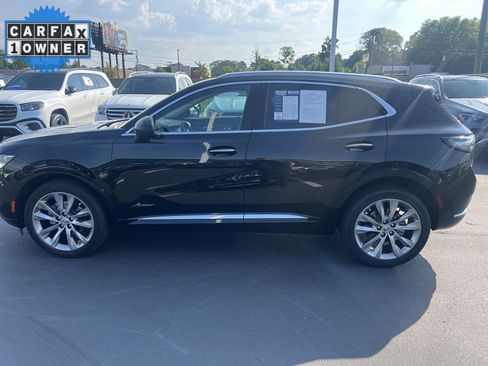 Used 2022 Buick Envision Avenir w/ Technology Package II FWD image 7