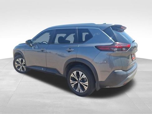 Certified 2023 Nissan Rogue SV w/ SV Premium B Package FWD image 6