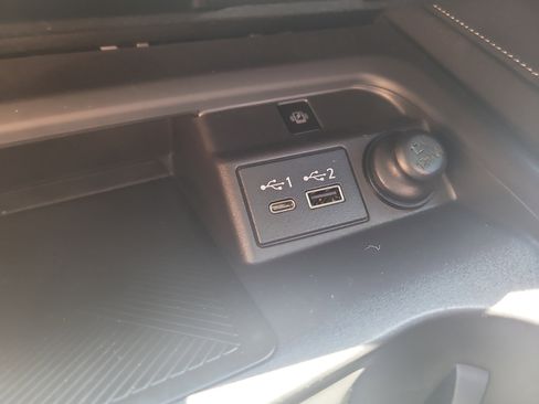 Used 2023 INFINITI QX50 Luxe FWD image 29