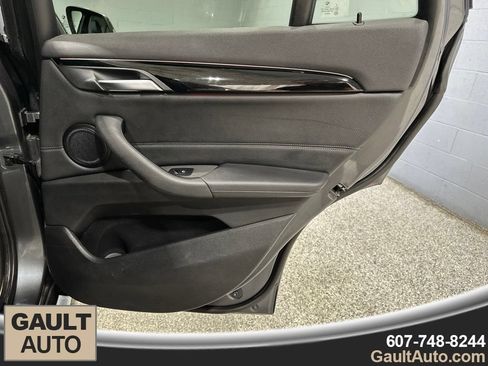 Used 2016 BMW X1 xDrive28i AWD/4WD image 19