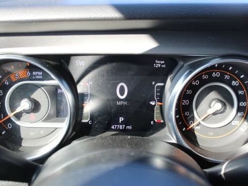 Used 2023 Jeep Wrangler Unlimited Sport AWD/4WD image 14