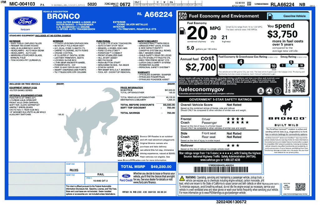 Used 2024 Ford Bronco Outer Banks AWD/4WD image 2
