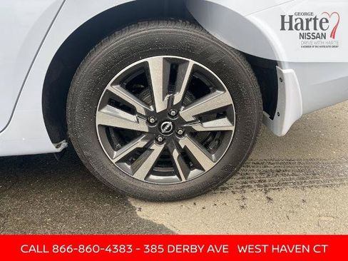 Certified 2025 Nissan Versa SV w/ Trunk Package FWD image 15