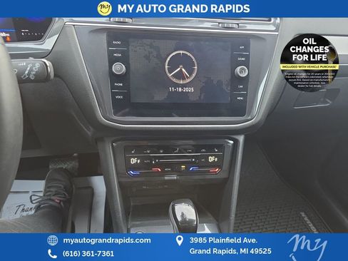 Used 2023 Volkswagen Tiguan SE image 20