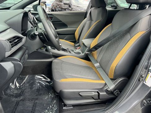 Certified 2025 Subaru Crosstrek 2.5i Sport w/ Crosstrek Mirror Package image 20