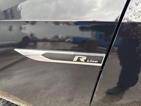 Used 2017 Volkswagen Passat 1.8T R-Line image 7