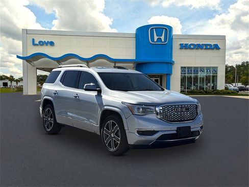 Used 2018 GMC Acadia Denali w/ Technology Package image 1