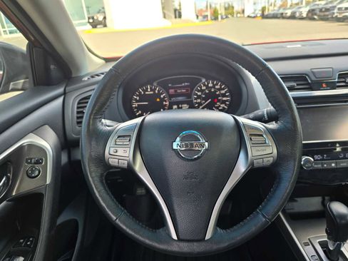 Used 2015 Nissan Altima 2.5 SL w/ Technology Package image 19
