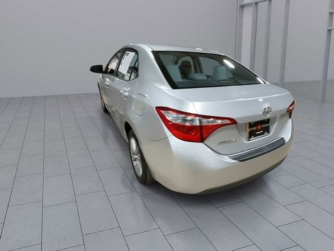 Used 2014 Toyota Corolla LE image 9