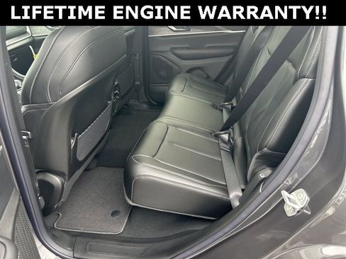 New 2025 Jeep Grand Cherokee Limited w/ Luxury Tech Group II image 47