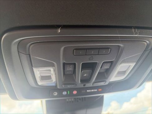 New 2026 Chevrolet Silverado 1500 High Country AWD/4WD image 25