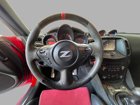 Used 2016 Nissan 370Z NISMO RWD image 26