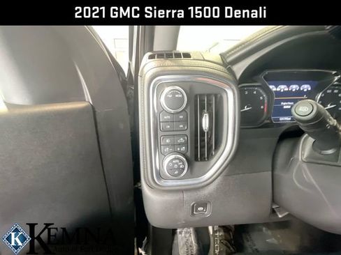 Used 2021 GMC Sierra 1500 Denali w/ Denali Premium Package image 22