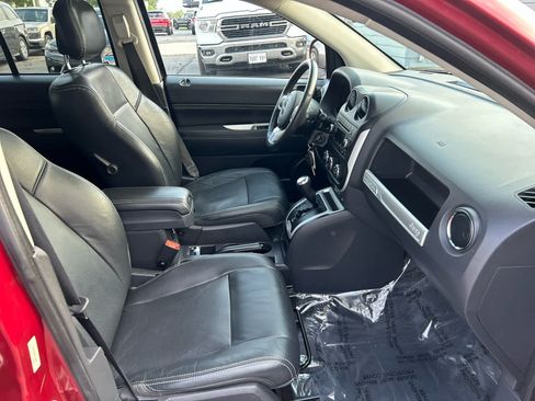 Used 2017 Jeep Compass High Altitude AWD/4WD image 23
