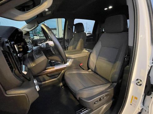 Used 2025 GMC Sierra 1500 Elevation w/ Preferred Package image 24