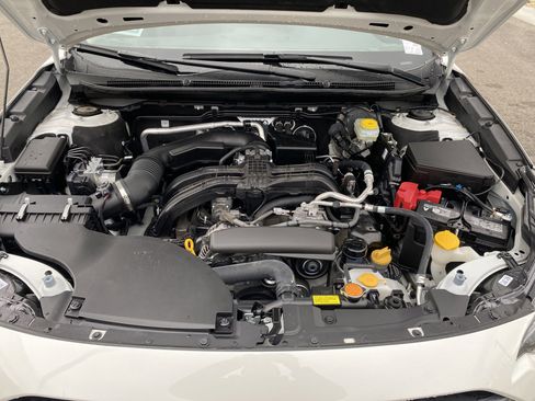 Used 2025 Subaru Outback Limited image 22