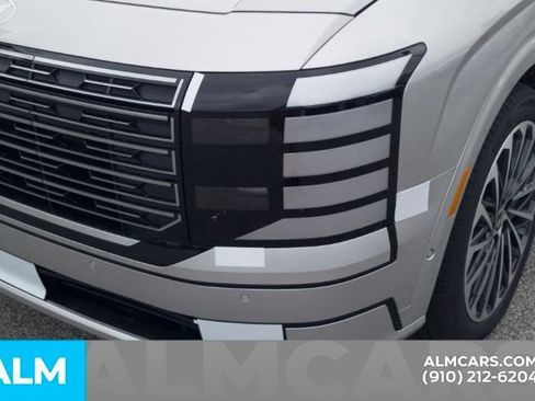 Certified 2026 Hyundai Palisade Calligraphy FWD image 10