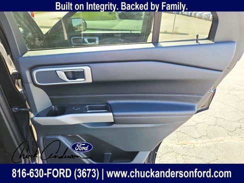 Used 2023 Ford Explorer XLT w/ Equipment Group 202A AWD/4WD image 29