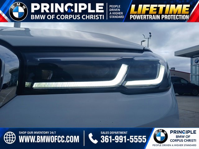 Used 2021 BMW 530i w/ Premium Package RWD image 5