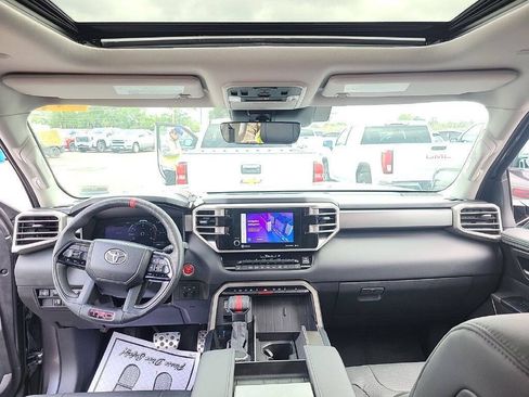 Used 2024 Toyota Sequoia 4WD image 5