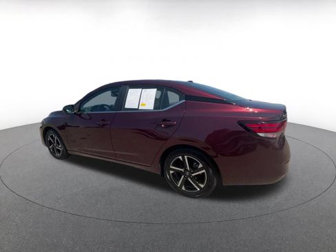 Used 2025 Nissan Sentra SV FWD image 10